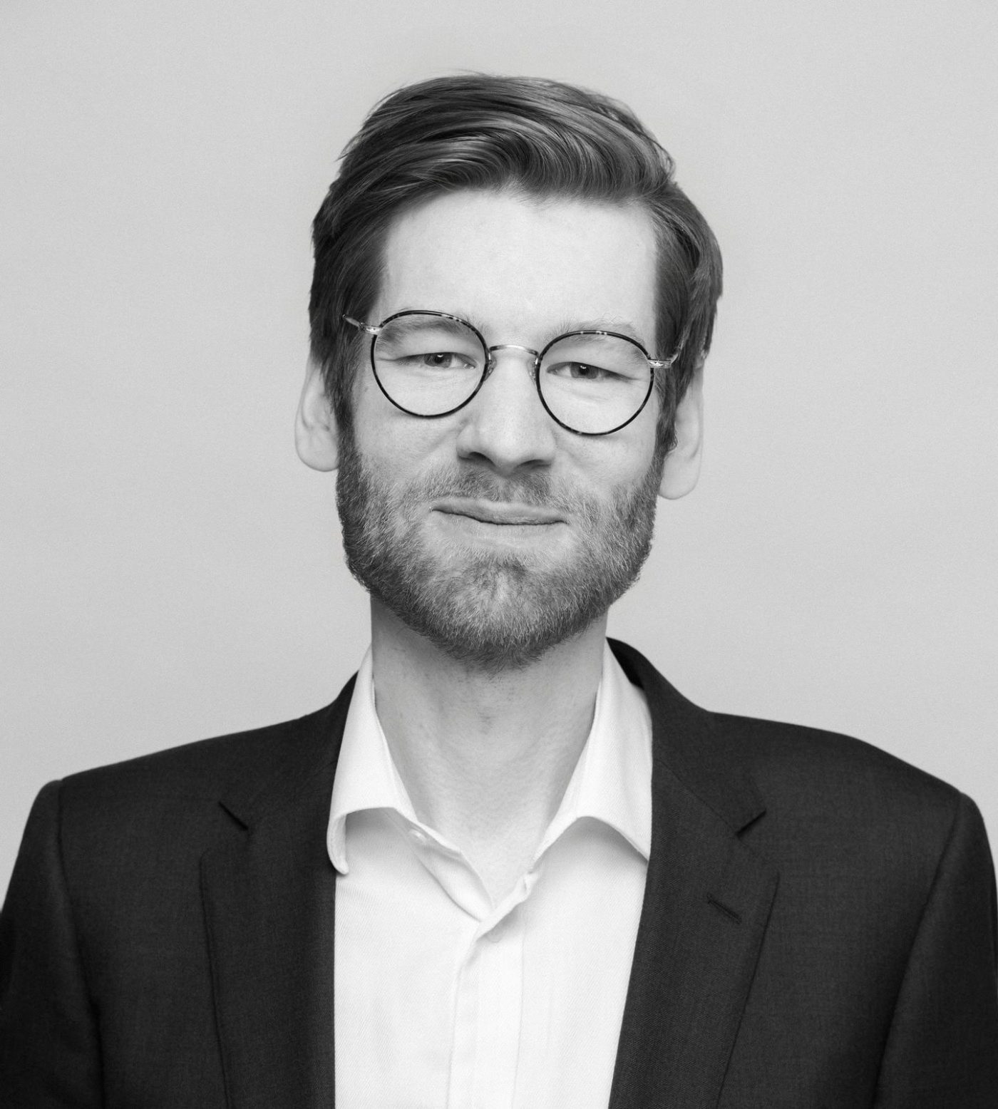 paul bose bw 1800x1472 1 aspect ratio 9 10